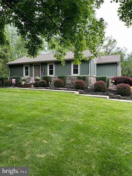 Photo - 3426 Bursonville Rd House