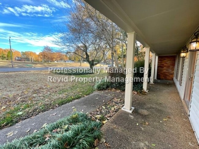 Photo - Elegant 4-Bedroom Home in the Heart of East Memphis!!