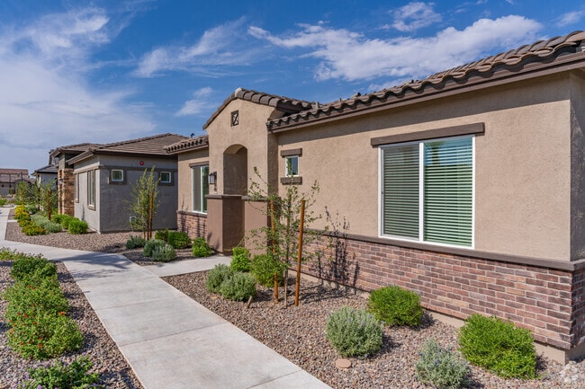 Photo - Avilla Palomino