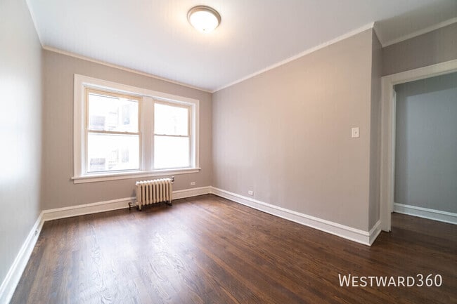 Photo - 2136 W Arthur Ave Unidad #1