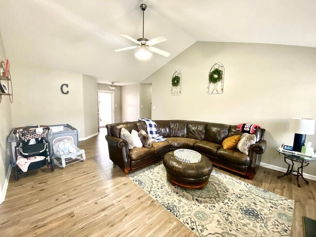 Photo - Beautiful 4 Bedroom Richlands Home for Rent