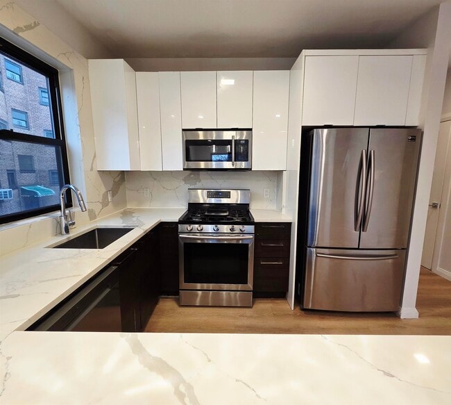 Photo - 6809 Palisade Ave Unit 201