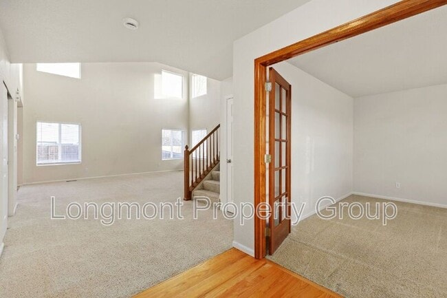 Photo - 5727 Skyline Ave