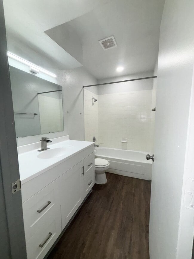 Photo - Arcos Apartments