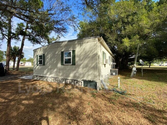 Photo - 2331 Gish Ln