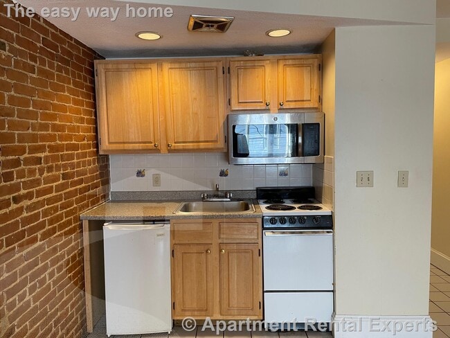 Photo - 12 Mt Auburn St Unit #6