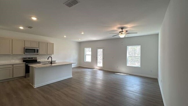 Photo - 5447 Allegro Ln