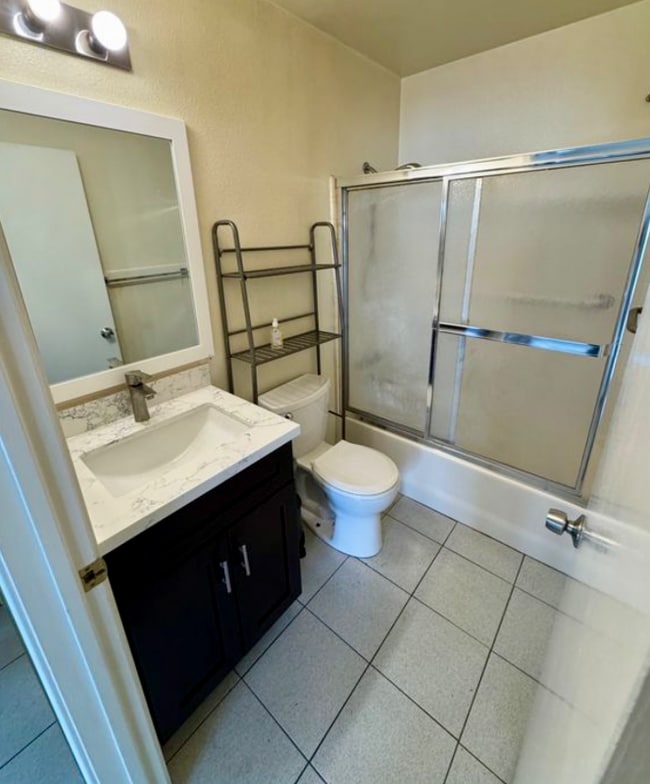 Photo - 1248 Mariposa St Unit 100