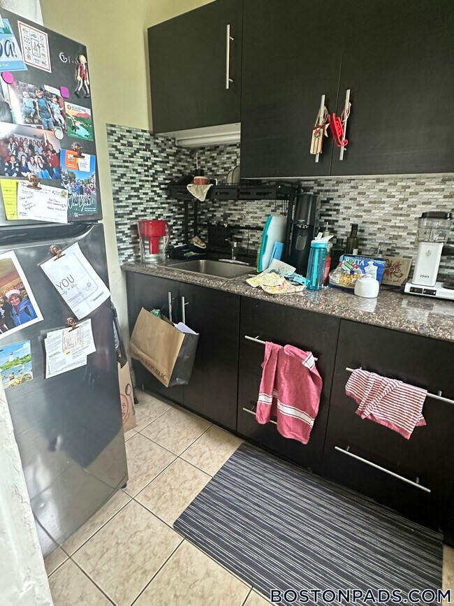 Photo - 1330 Commonwealth Ave Unidad 17