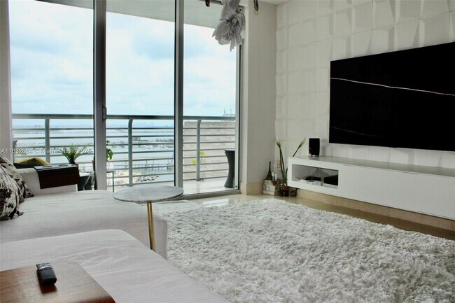 Photo - 325 S Biscayne Blvd Condo Unit 3922