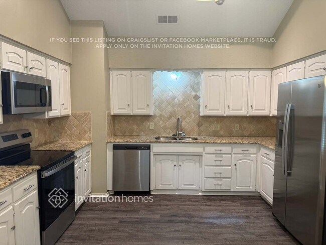 Photo - 1517 Woodvale Dr