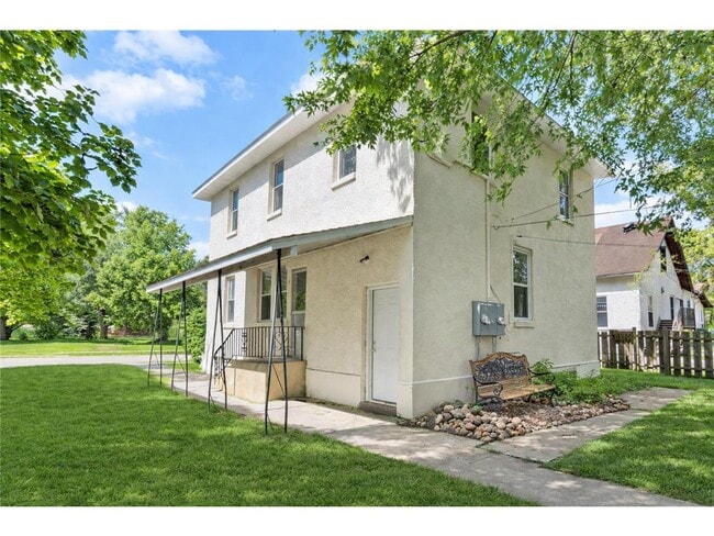 Photo - 206-19 1/2 19 1/2 Ave N