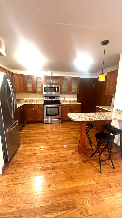 Photo - 404 Paradise Rd (Swampscott, MA)