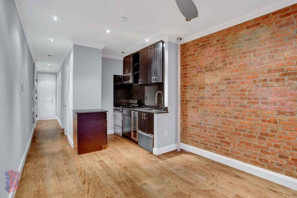 Photo - 438 W 52nd St Unidad 10D