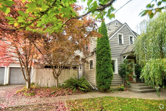 Building Photo - Charming 1-Bedroom Unit in Eastside Olympia Rental