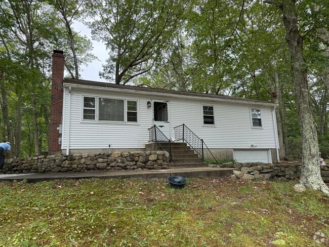 Building Photo - 86 Oakwood Rd Rental