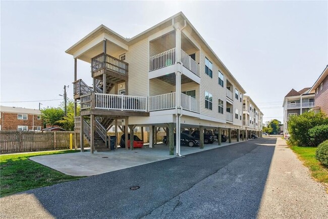 Building Photo - 1218 W Ocean View Ave Unit I