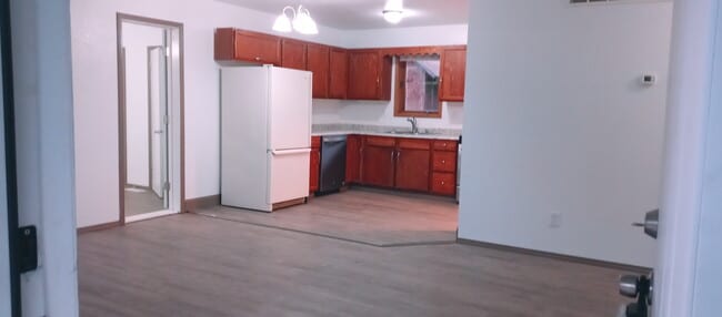 Kitchen Area - 7839 Spectrum Ave