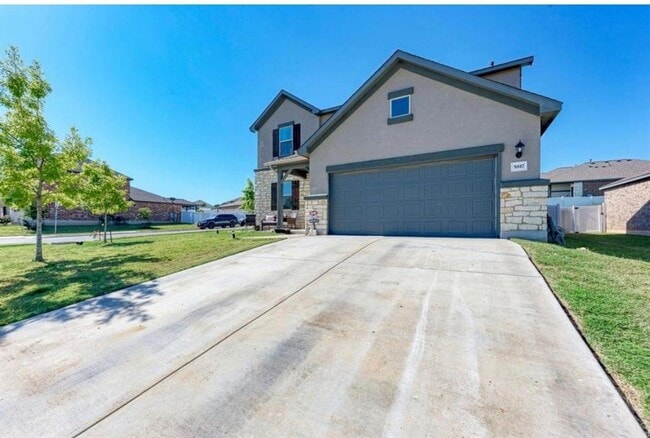 Photo - 5817 Daly Dr House