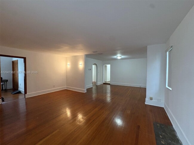 Photo - 2928 SW 15th St