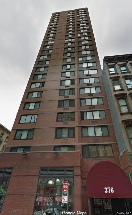 Building Photo - 376 Broadway Unit 2D