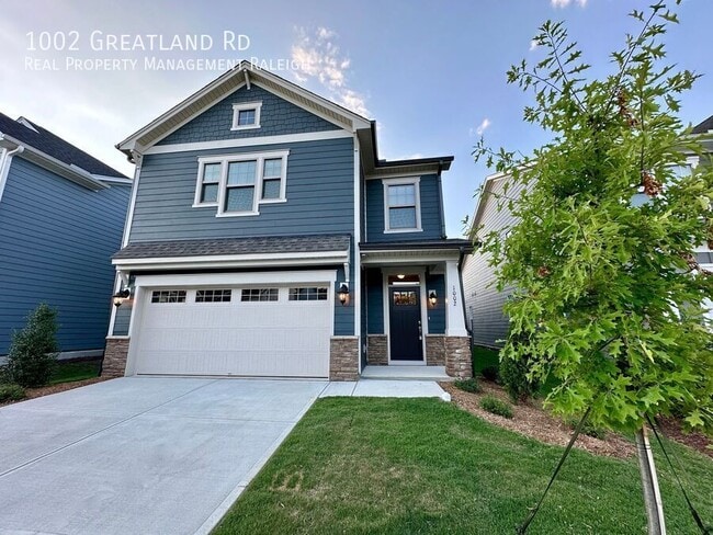 Building Photo - 1002 Greatland Rd
