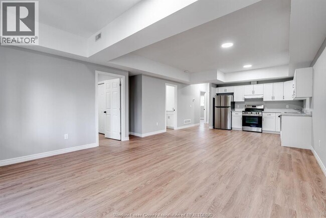 Photo - 27 Orange St