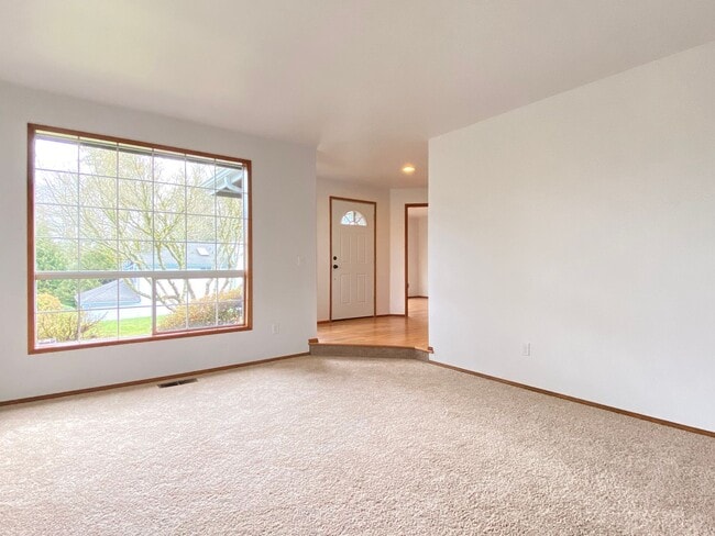 Photo - Beautiful 4BR Home in Hillshire Terrace