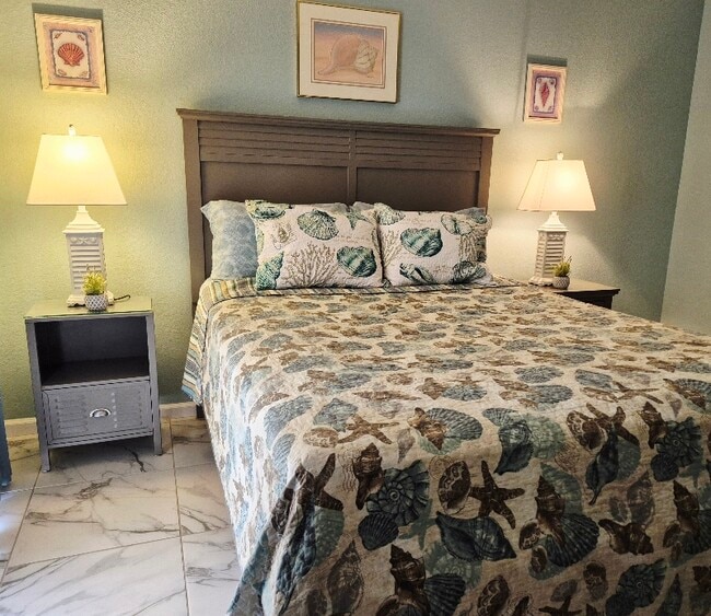 Photo - 19505 Quesada Ave Unit EE103