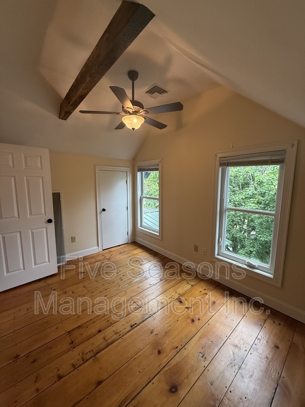 Photo - 138 N Champlain St