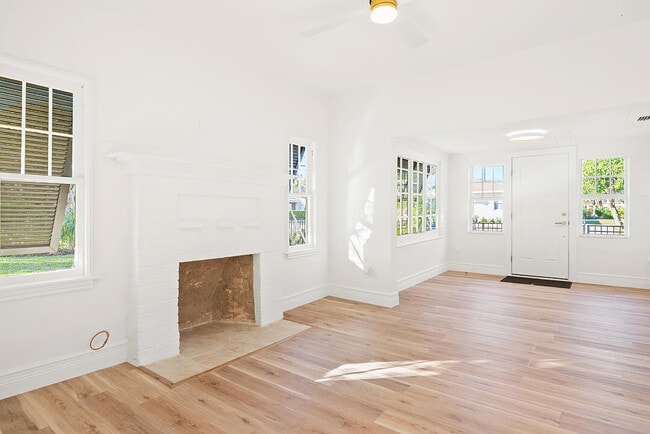 Photo - 436 51st St
