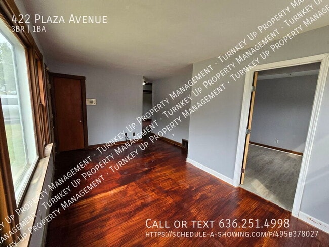 Photo - 422 Plaza Ave