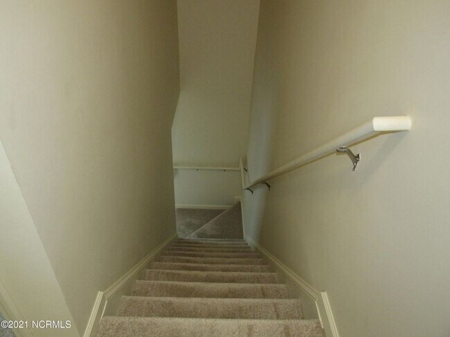 Photo - 2 BR 1.5 BA In Boyington Place