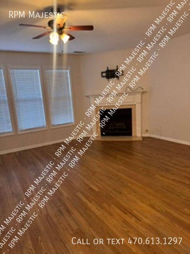 Photo - 2931 Wintercrest Way