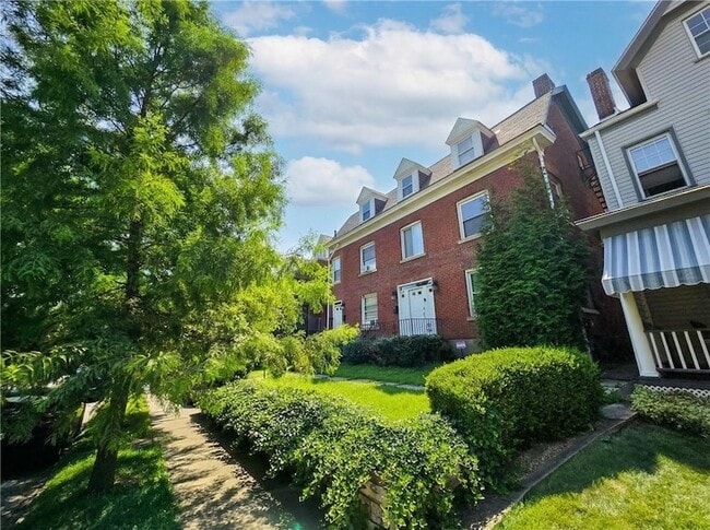 Photo - 224 S Pacific Ave Unit 1