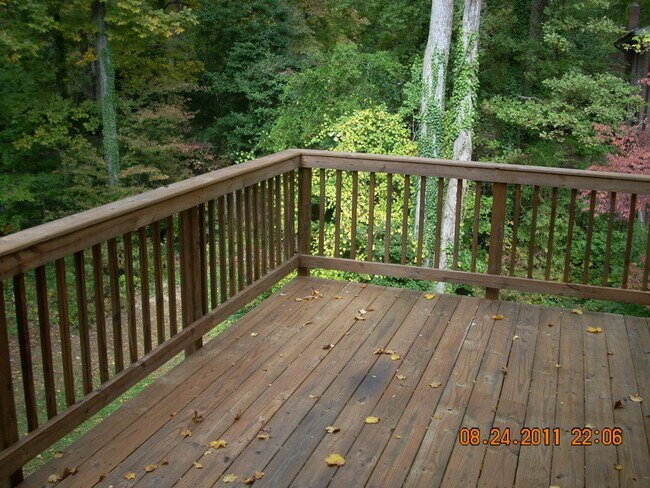 Photo - 3 BR / 2.5 BA Private home near Pony Pasture/James River.