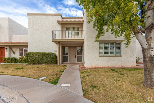 Building Photo - 7820 E Vernon Ave Rental