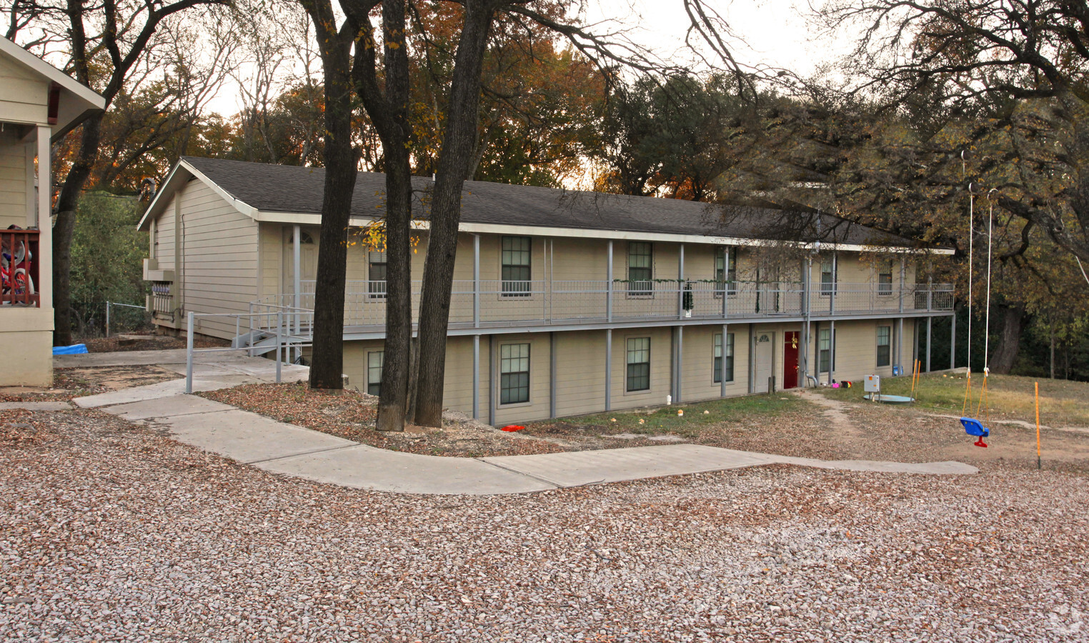 Photo - Twin Apartments