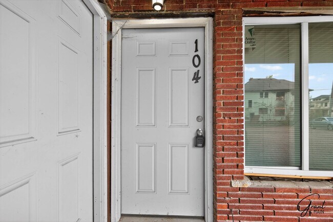 Photo - 11411 Wyoming St