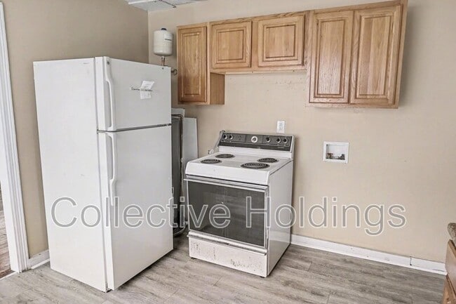 Photo - 1520 17th Way SW