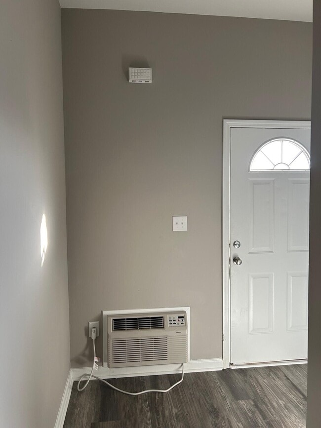 Photo - 236 Wray Ct Unit 28