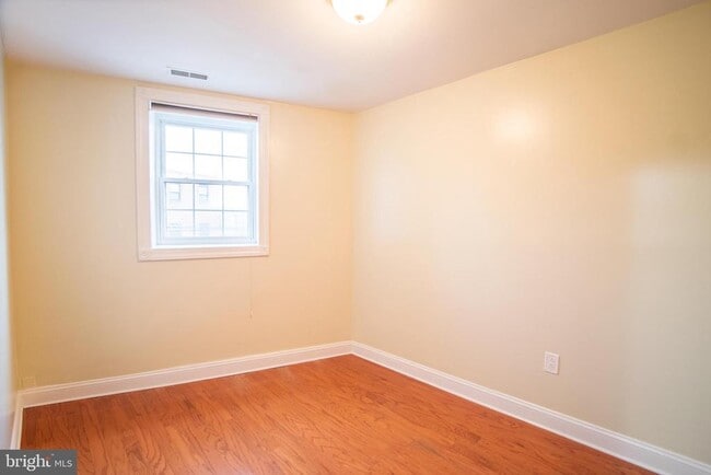 Building Photo - 1124 Passyunk Ave Unit 4