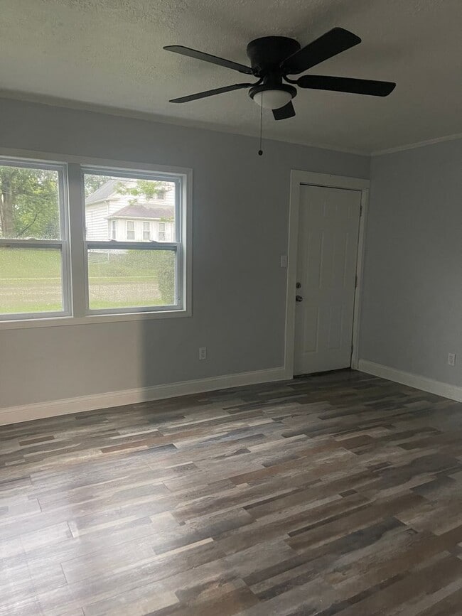 Photo - 12514 Longmead Ave