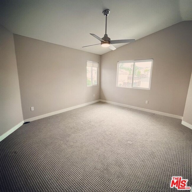 Photo - 30359 Savannah Oaks Dr