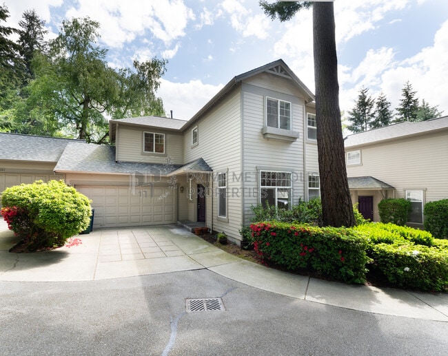 Building Photo - 9808 NE 130th Pl