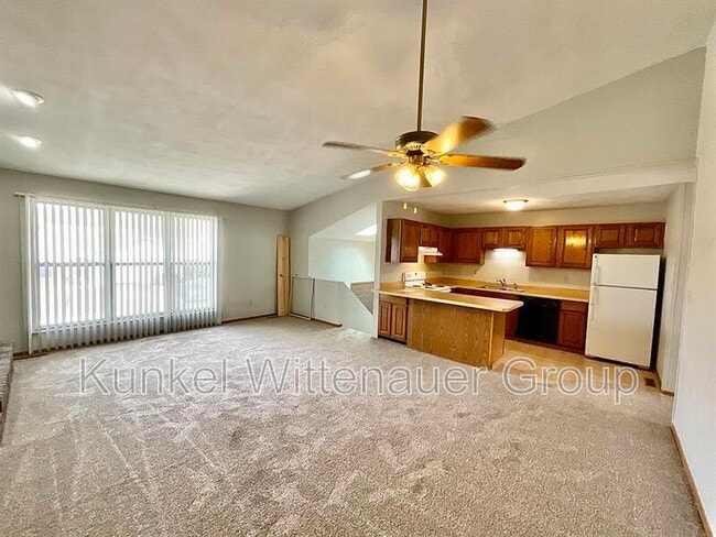 Photo - 716 Ganim Dr