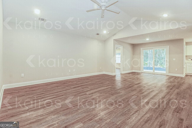 Photo - 155 Cottage Grove Rd