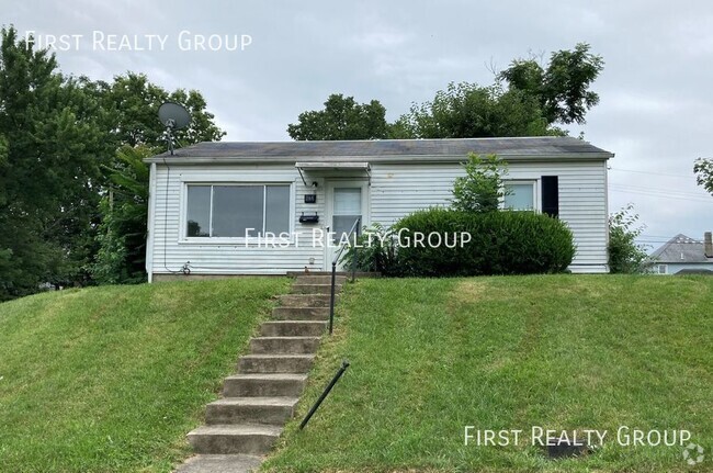 Building Photo - Single Family, 2 Bedroom Home for Rent. Mo...