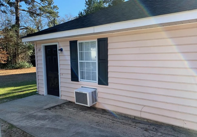 Photo - 63 Harry Ave