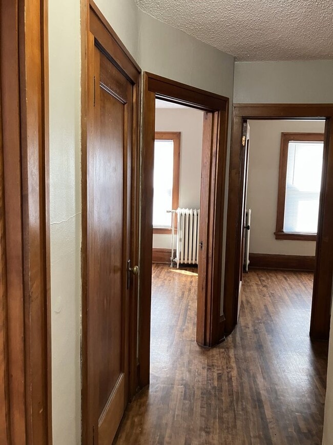 Photo - 1016 Litchfield Ave SW Unit Apt #3